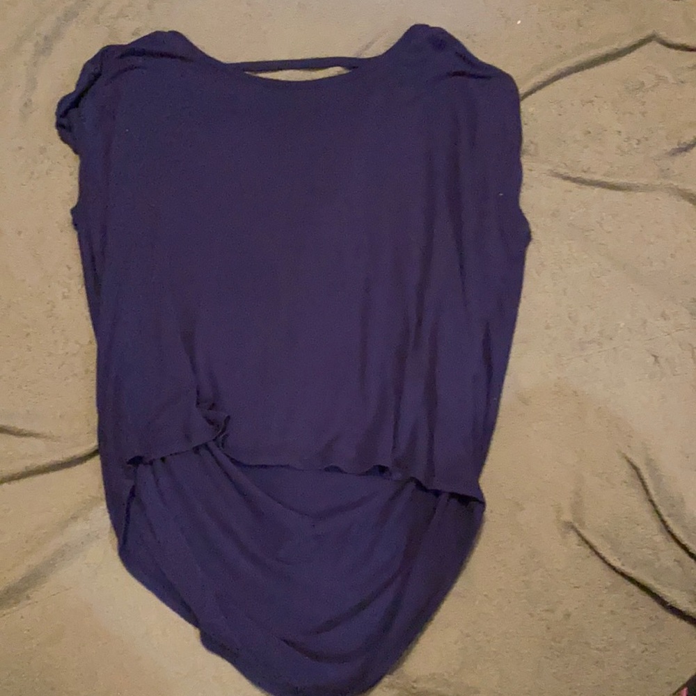 Low back blouse